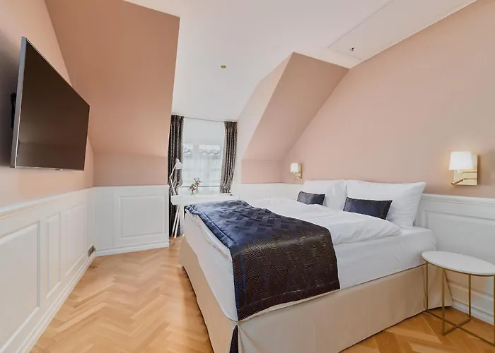 & Restaurant Chateau Trnova 4* Trnova (Prague-West)